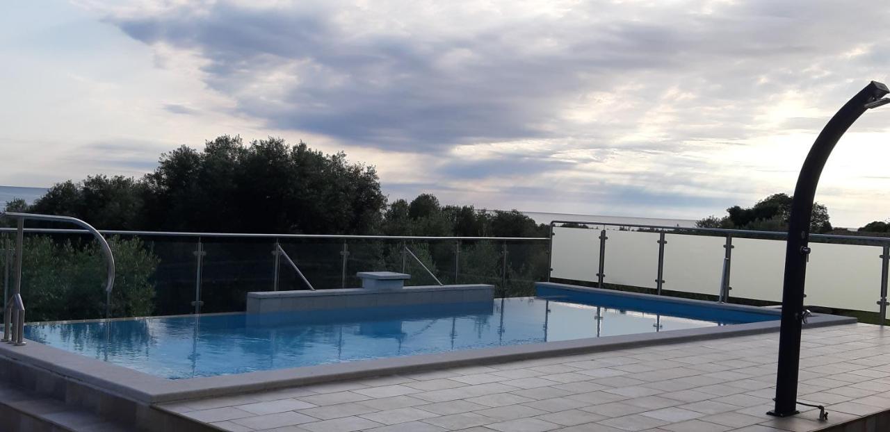 Apartment Istria Zambratija  Ngoại thất bức ảnh